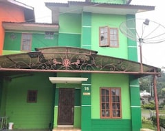 Khách sạn Villa Mutiara Asri - No.18 By Dinda (Berastagi, Indonesia)