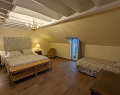 Toàn bộ căn nhà/căn hộ Gite Sigloy, 4 Bedrooms, 11 Persons (Sigloy, Pháp)