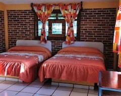 Hotel Cabañas El Muñeco (Zacatlan, Mexico)