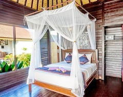 Otel Sunrise Ocean Hut'S Lembongan (Jungut Batu Beach, Endonezya)