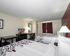 Hotel Red Roof Inn & Suites Pensacola - NAS Corry (Pensacola, USA)