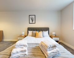 Casa/apartamento entero Lovely 1-bed Apartment In Slough With Free Parking (Slough, Reino Unido)