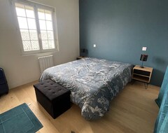 Cijela kuća/apartman Charming Air-conditioned Apartment (Saint-Rogatien, Francuska)