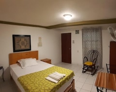 Hotel La Casona (Iquitos, Perú)