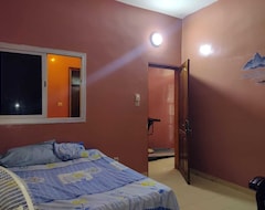 Toàn bộ căn nhà/căn hộ Spacious 2br/2ba Modern Apartment (Thiès, Senegal)