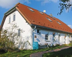 Toàn bộ căn nhà/căn hộ Holiday Home, Upost (Warrenzin, Đức)