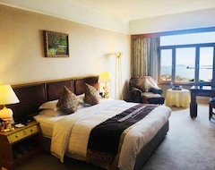 Qingdao Oceanwide Elite Hotel (Qingdao, China)