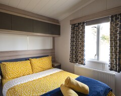 Toàn bộ căn nhà/căn hộ Pirnie Lodge Staycation Self-catering Luxury Static Mobile Home (Clackmannan, Vương quốc Anh)