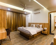 Otel Manasi Royal (Satara, Hindistan)