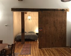 Koko talo/asunto Historic Loft, Steps To Downtown (Cedarburg, Amerikan Yhdysvallat)
