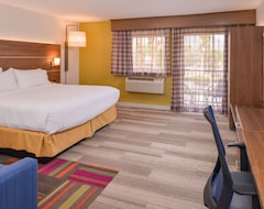 Resort Holiday Inn Express Palm Desert, an IHG Hotel (Palm Desert, USA)