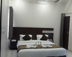 Hotel Royal Inn (Chittorgarh, India)