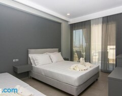 Hotel Charisma Luxury Suite & Rooms (Karavostasi, Grækenland)