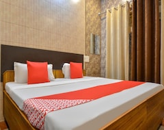 Hotelli OYO 26638 Kapoor Guest House (Chandigarh, Intia)