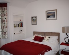 Hele huset/lejligheden Cosy First-floor Mews Apartment, Close To The Beach And Tucked Away In A Quiet Courtyard. Sleeps 2 (North Berwick, Storbritannien)