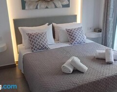Tüm Ev/Apart Daire Rhodes Retreat: Modern Comfort In Serene Luxury (Koskinou, Yunanistan)