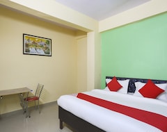 Hotel Oyo 75409 Pluto Residency (Kolkata, Indija)