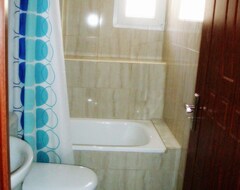 Koko talo/asunto Comfortable Apartment , 40 M From The Beach, Children And Pets Welcome (Guardamar del Segura, Espanja)