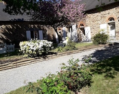 Tüm Ev/Apart Daire Large Country House In A Stone Farmhouse (Pipriac, Fransa)