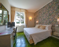 Khách sạn Hotel Scapolatiello (Cava de' Tirreni, Ý)