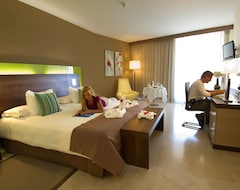 Hotel Livvo Valle Taurito & Aquapark - All Inclusive (Playa Taurito, Spain)
