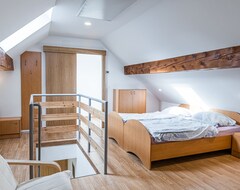 Hotel Apartments And Rooms Skok (Bovec, Slovenia)