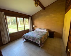Tüm Ev/Apart Daire Farm Stay With Shared Access To The Pool, Tennis Court, Entertainment/games Room (Bulahdelah, Avustralya)