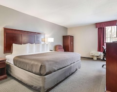 Hotel Clarion Inn And Suites Airport (Grand Rapids, Sjedinjene Američke Države)
