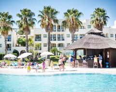 Khách sạn The Navigator - Palm Oasis Alvo (Alvor, Bồ Đào Nha)