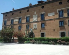 Hotel Castello Di Casapozzano (Orta di Atella, Italija)