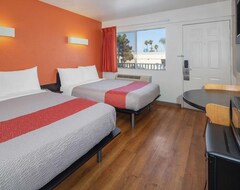 Hotel Motel 6 Ventura Beach (Ventura, Sjedinjene Američke Države)