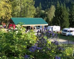 Camping site Noah'S Ark Campground (Revelstoke, Canada)