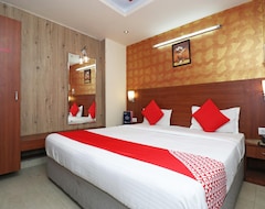 Khách sạn OYO 13485 Hotel New Jasmine (Cuttack, Ấn Độ)