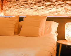 Hotelli Hotel Boutique Niu De Sol - Designed For Adults (Palau Sabardera, Espanja)