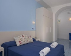 Khách sạn Imperamare Hotel (Ischia, Ý)