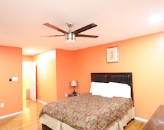 Tüm Ev/Apart Daire Affordable 4Tvs In\\\\Out Security Smells New, Party & Bbq Yard, Spotless Clean (Philadelphia, ABD)