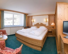 Khách sạn Hotel Jenewein (Obergurgl - Hochgurgl, Áo)