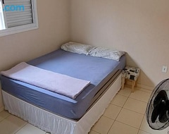 Entire House / Apartment Casa Confortavel Mobiliada (Marília, Brazil)