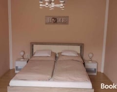 Tüm Ev/Apart Daire Kiss Apartman (Balatonboglár, Macaristan)