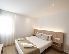 Khách sạn Apartamentos Blanco Sol (Cala Vadella, Tây Ban Nha)