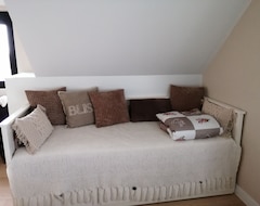 Cijela kuća/apartman Holiday Home With Infrared Sauna, 1 Bedroom 1-3 Pers, 2 Bedrooms 4-6 Pers (Zonnebeke, Belgija)