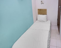 Khách sạn Spot On 91781 Solo Baru Homestay Syariah (Lubuk Baja, Indonesia)