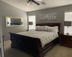 Cijela kuća/apartman Heated Pool (Price Included) Beautiful Rancher W/ Resort-Like & Chip/Putt Green (Maricopa, Sjedinjene Američke Države)
