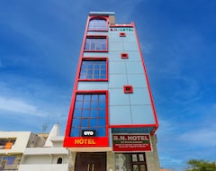 Khách sạn Oyo Flagship Bn Hotel (Ghaziabad, Ấn Độ)