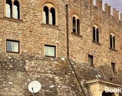 Toàn bộ căn nhà/căn hộ Serravalle Castle Apartment (Serravalle, San Marino)