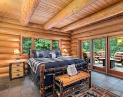 Toàn bộ căn nhà/căn hộ Lake Front Lodge On Lake Swift (Cougar, Hoa Kỳ)