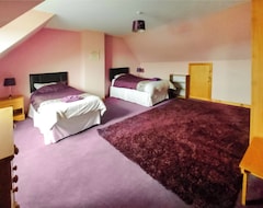 Koko talo/asunto 3 Bedroom Accommodation In Ahmore, Outer Hebrides (Oronsay, Iso-Britannia)