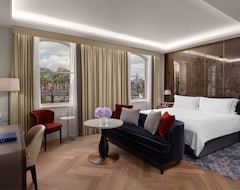 Khách sạn The Biltmore Mayfair, LXR Hotels & Resorts (London, Vương quốc Anh)