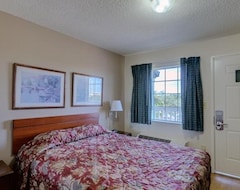 Otel Intown Suites Extended Stay Select Houston Tx - Stafford (Stafford, ABD)
