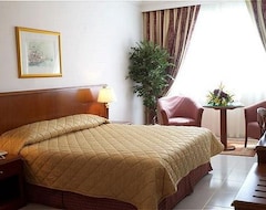 Hotel Embassy Suites Sharjah (Sharjah, Birleşik Arap Emirlikleri)